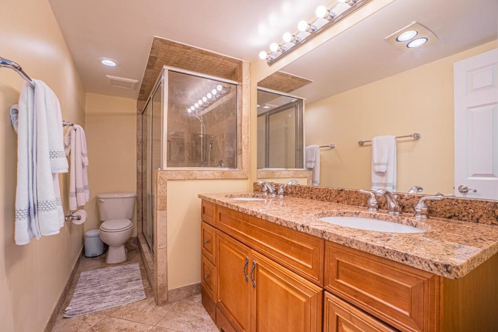 1686 Bluff Villas Renovated Sleeps 8 Walk To Salty Dog Sea Pines ヒルトンヘッドアイランド エクステリア 写真