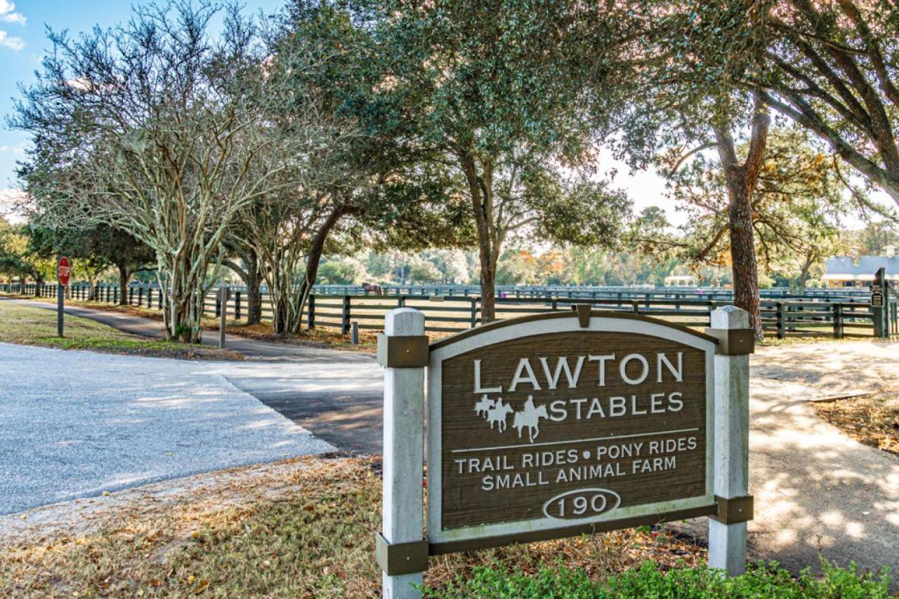 1686 Bluff Villas Renovated Sleeps 8 Walk To Salty Dog Sea Pines ヒルトンヘッドアイランド エクステリア 写真
