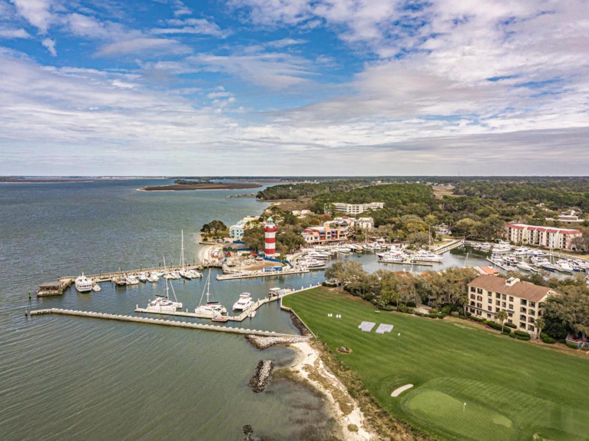 1686 Bluff Villas Renovated Sleeps 8 Walk To Salty Dog Sea Pines ヒルトンヘッドアイランド エクステリア 写真