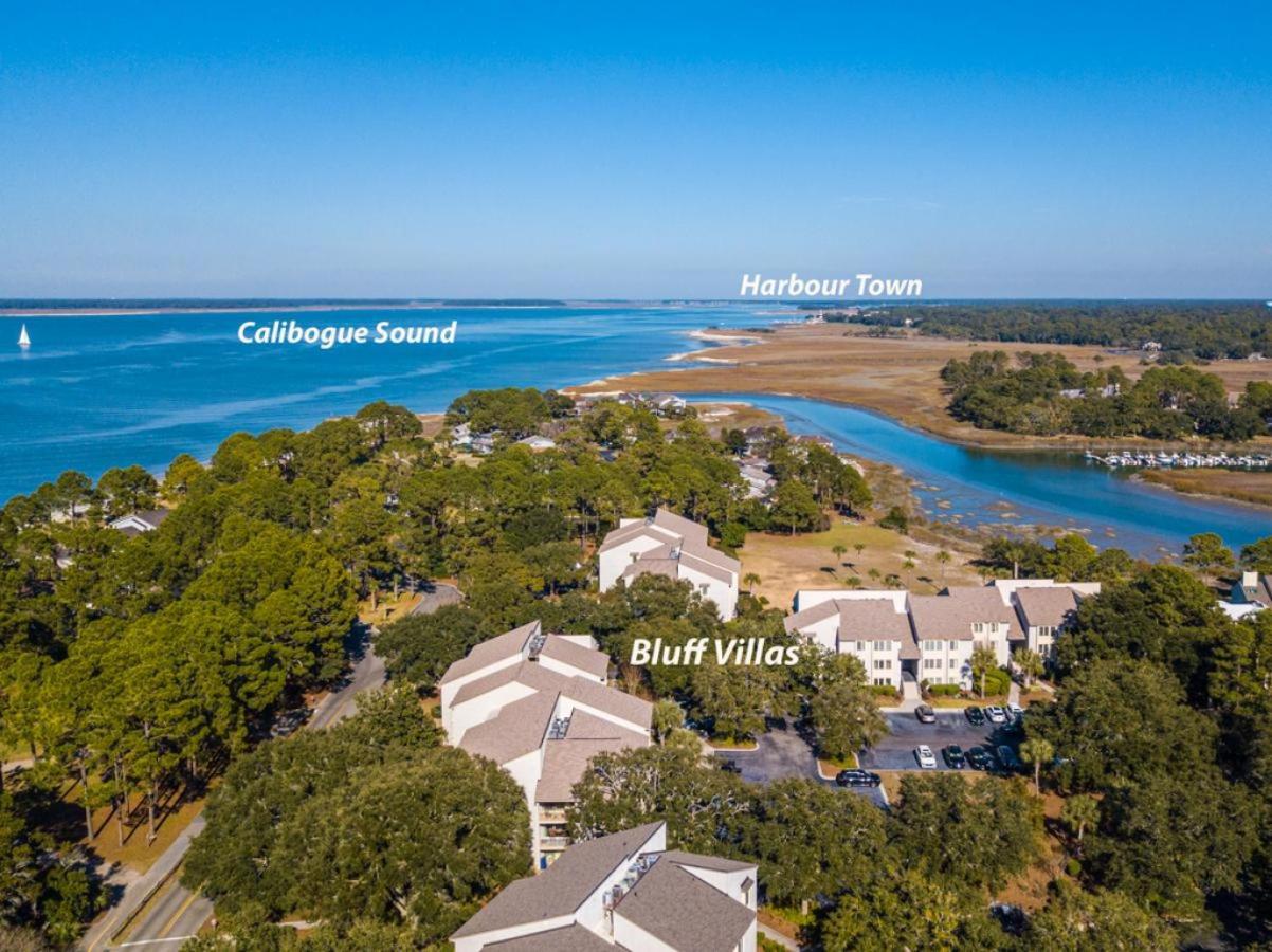 1686 Bluff Villas Renovated Sleeps 8 Walk To Salty Dog Sea Pines ヒルトンヘッドアイランド エクステリア 写真