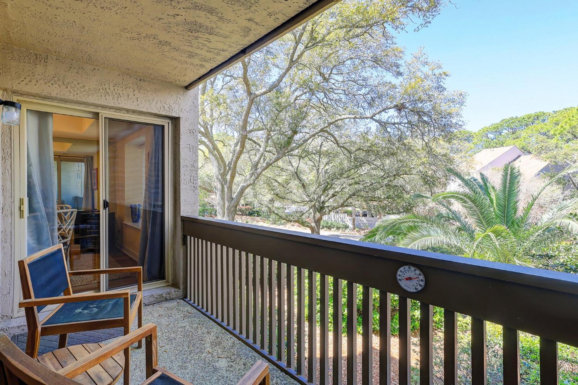 1686 Bluff Villas Renovated Sleeps 8 Walk To Salty Dog Sea Pines ヒルトンヘッドアイランド エクステリア 写真
